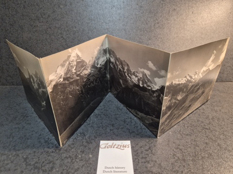 MURREN (ZWITSERLAND)--- Panorama von Mürren, foto in 4 delen als leporello, samen 16x88 cm., ca. 1900?