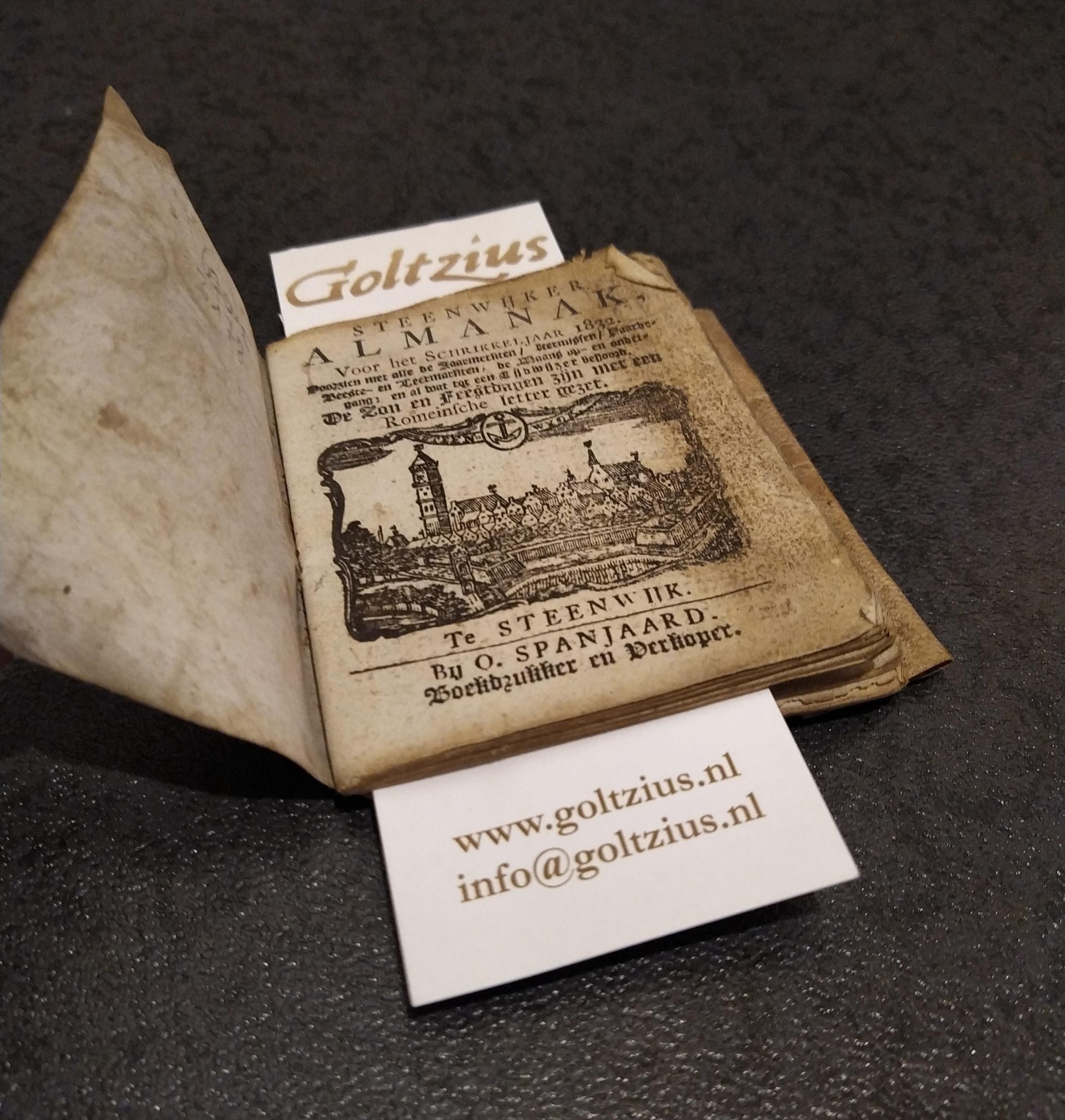 Steenwijker almanak, voor het schrikkeljaar 1832. Doorzien met alle de jaarmarkten, kermissen, paarde-, beeste- en leermarkten, de maans op- en ondergang: en al wat tot een tijdwijzer behoord. De Zon en Feestdagen zijn met een Romeinsche letter gezet.