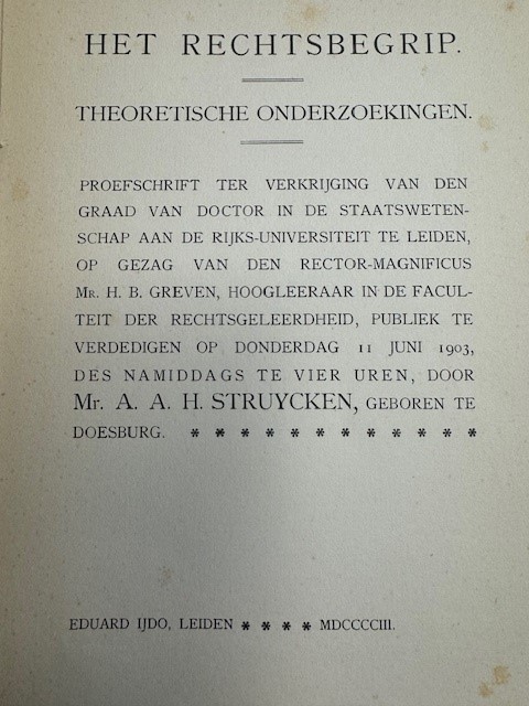 STRUYCKEN, A.A.H., Het rechtsbegrip Theoretische Onderzoekingen