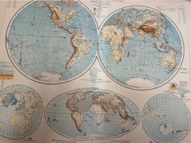AMBROSIUS, E., Velhagen & Klasings Kleiner Handatlas in 108 Kartenseiten.